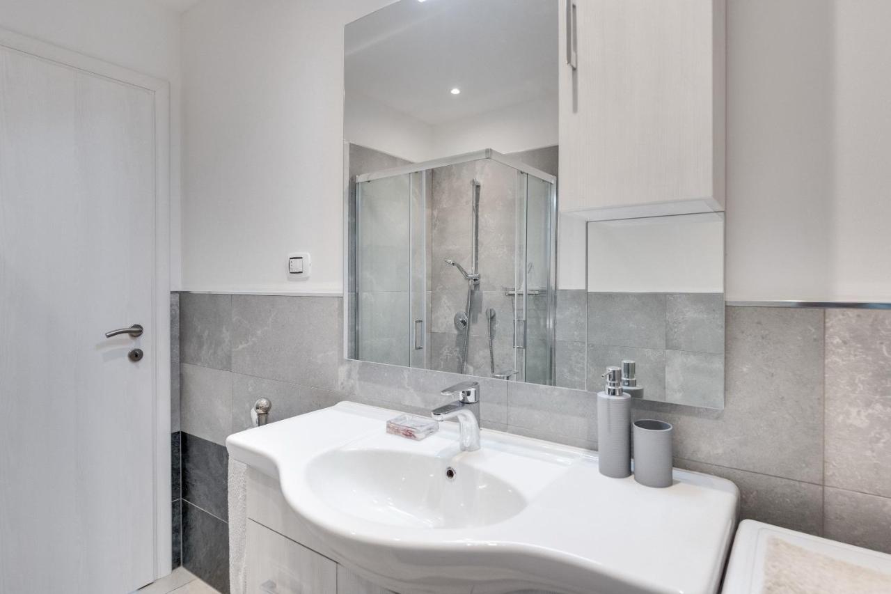 Apartments Baricevic Опатия Екстериор снимка