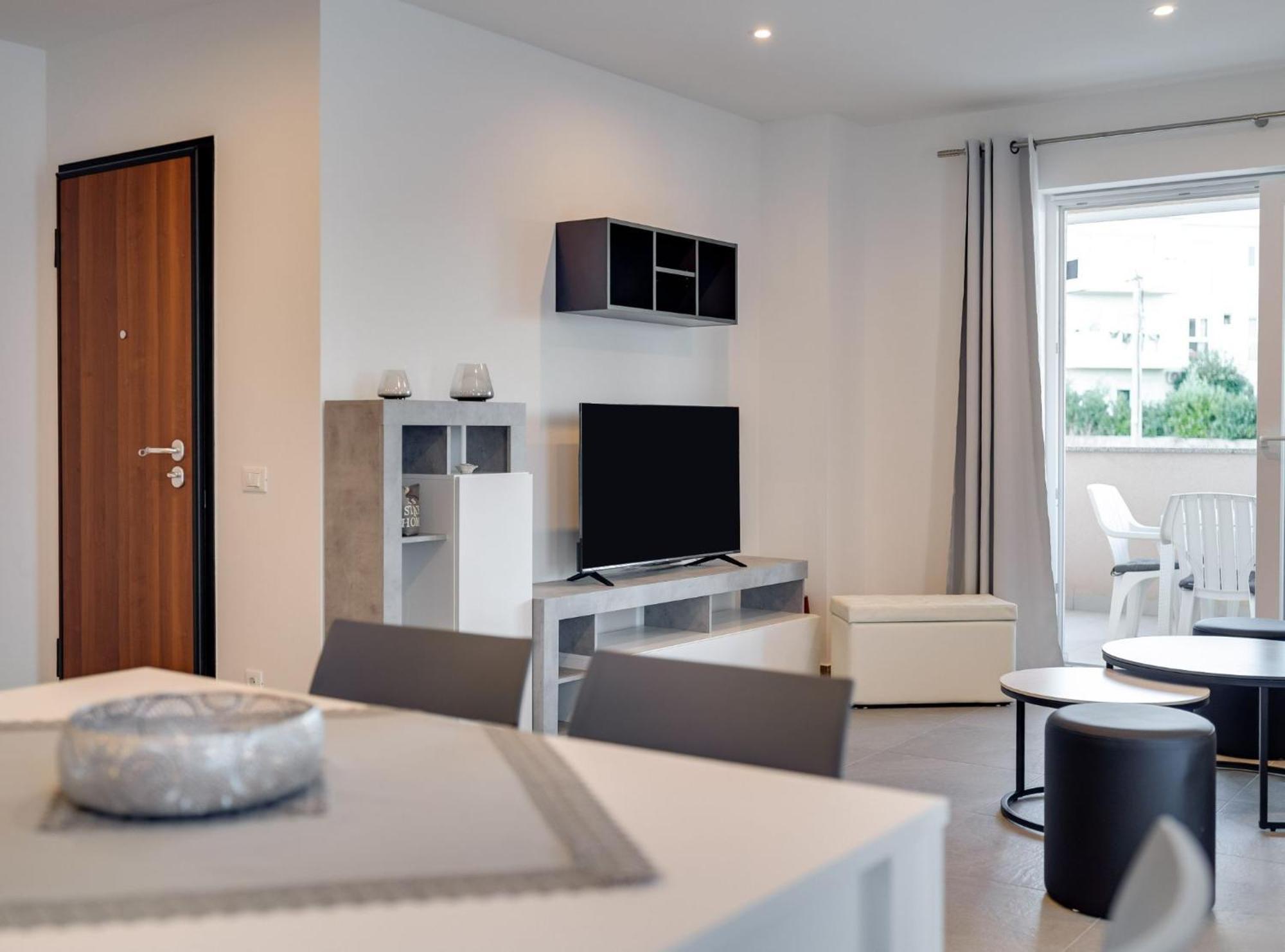 Apartments Baricevic Опатия Екстериор снимка